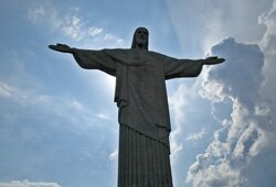 O Cristo Redentor - Christ the Redeemer in Rio de Janeiro